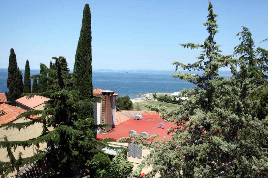 San Simon Sea View Apartment Ll Izola Exterior photo