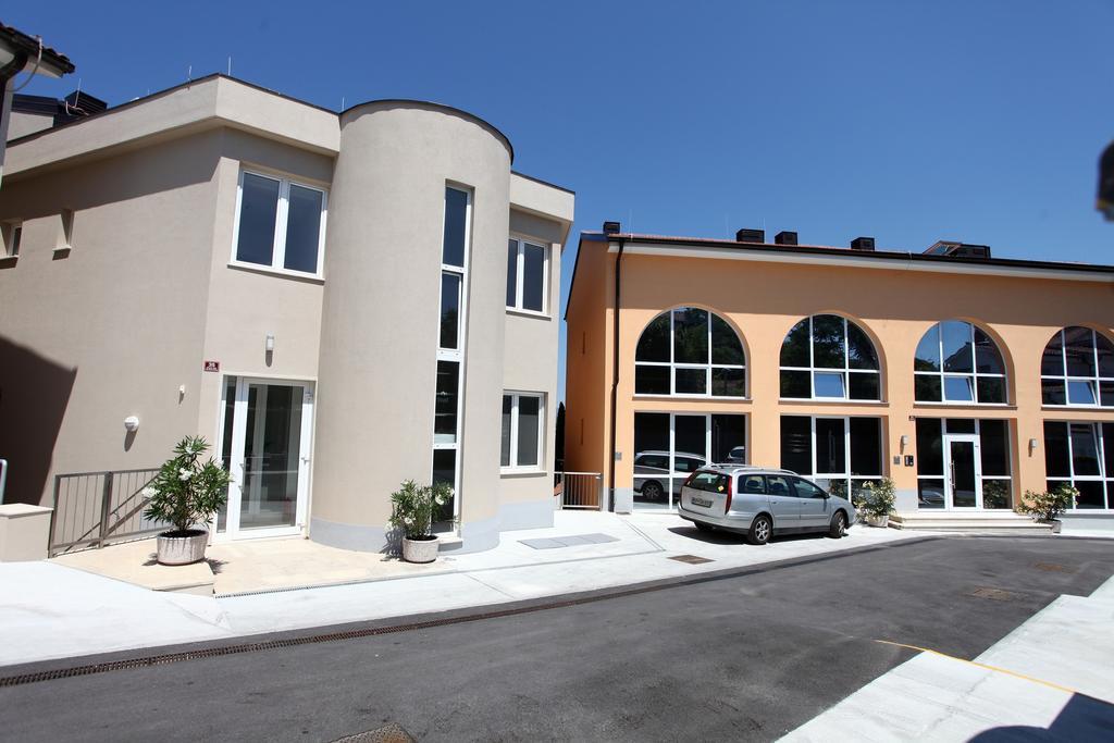 San Simon Sea View Apartment Ll Izola Exterior photo