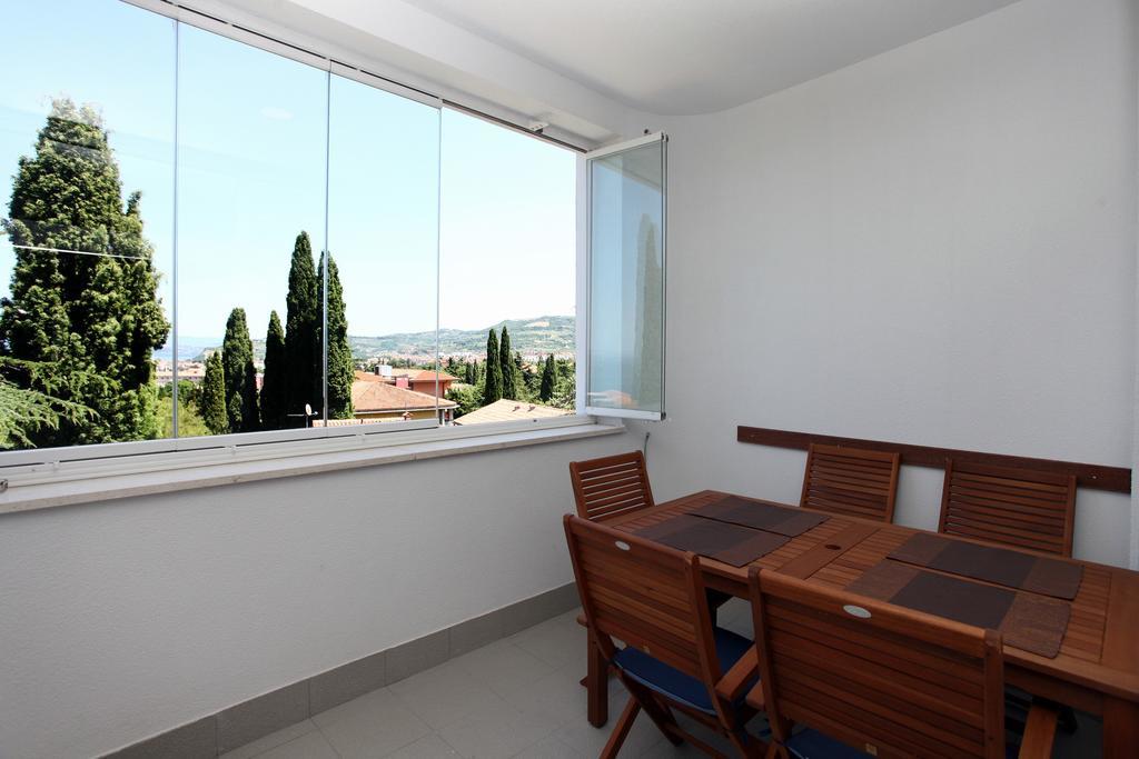 San Simon Sea View Apartment Ll Izola Exterior photo