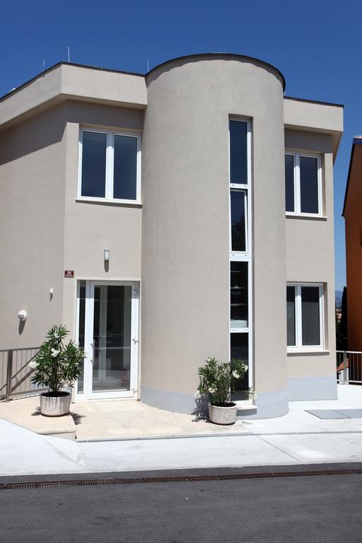 San Simon Sea View Apartment Ll Izola Exterior photo